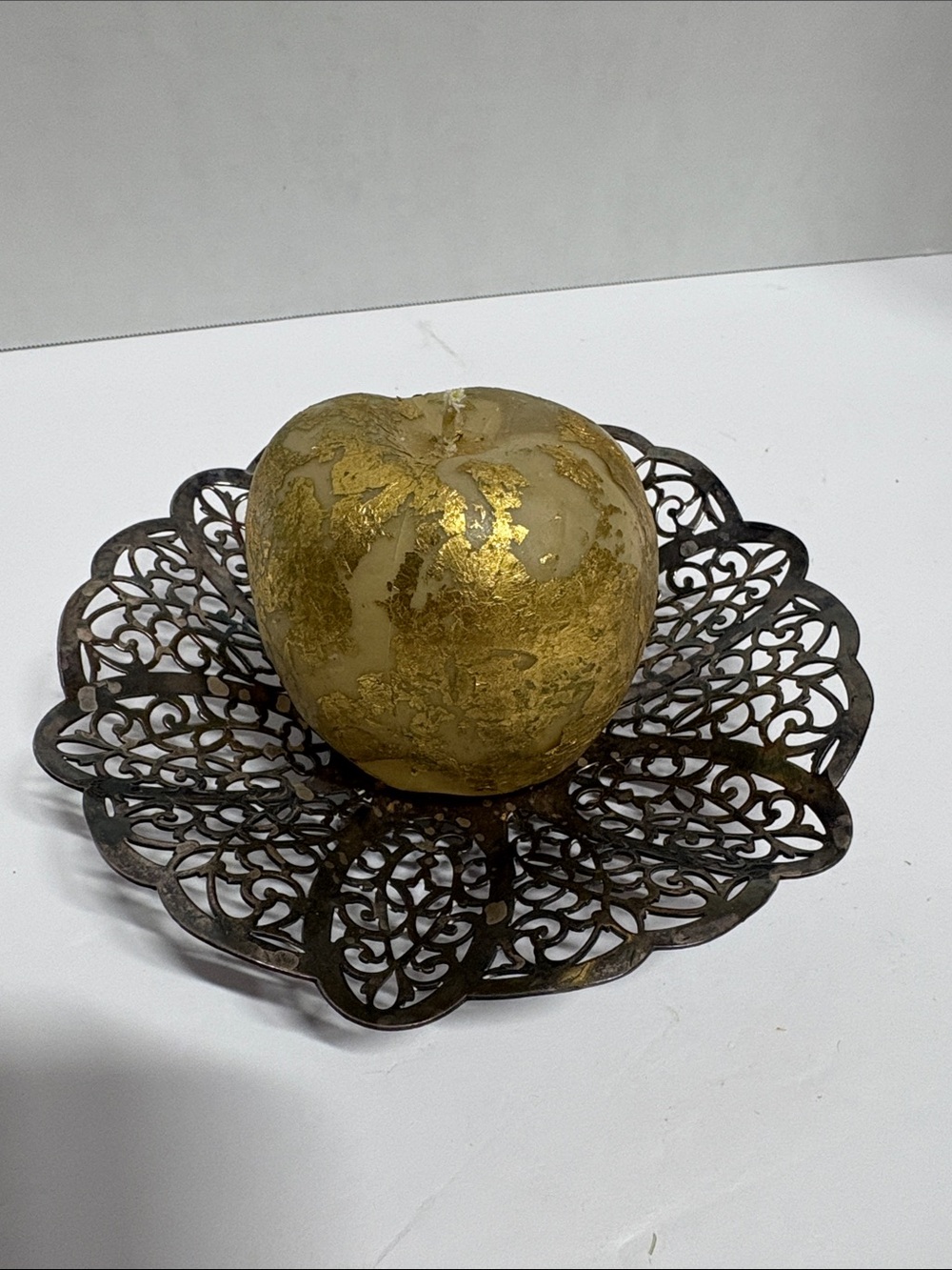 VTG Gold Leaf Faux Apple Decor with International Silver Co. "Lovelace"